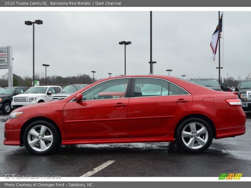 Barcelona Red Metallic / Dark Charcoal 2010 Toyota Camry SE