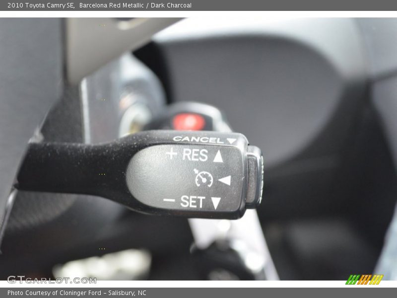 Barcelona Red Metallic / Dark Charcoal 2010 Toyota Camry SE