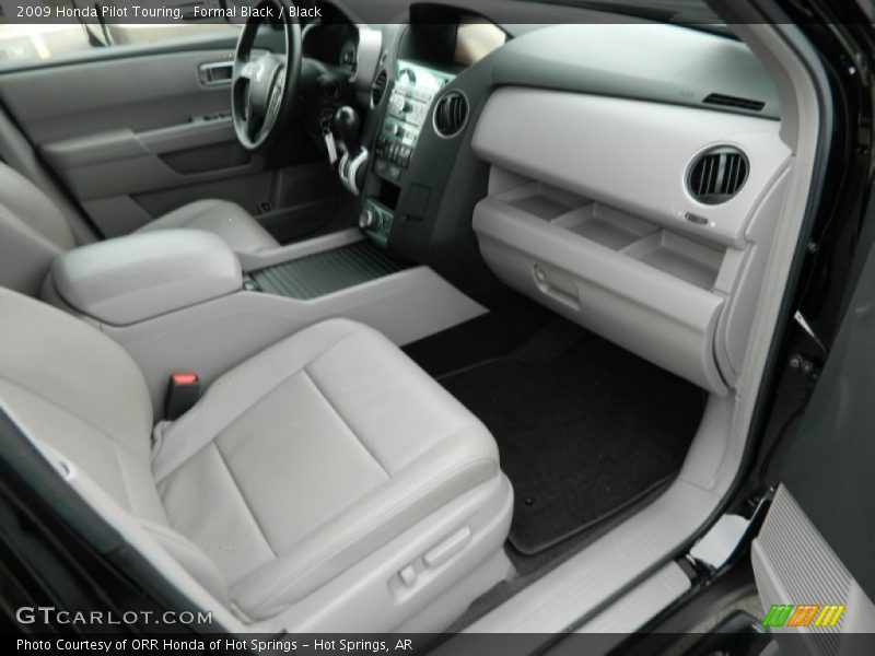 Formal Black / Black 2009 Honda Pilot Touring