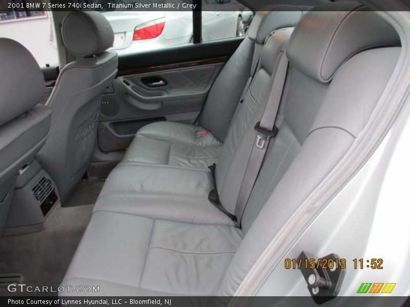 Titanium Silver Metallic / Grey 2001 BMW 7 Series 740i Sedan