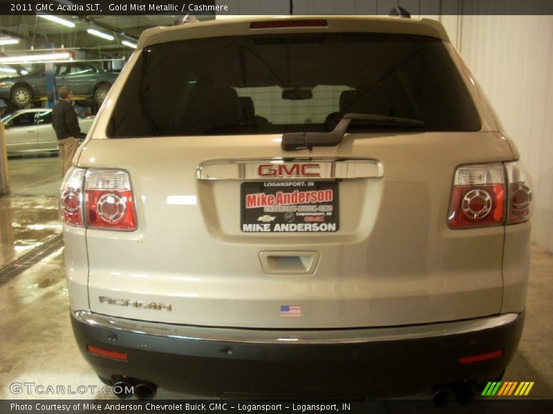 Gold Mist Metallic / Cashmere 2011 GMC Acadia SLT
