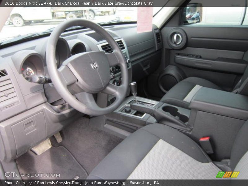 Dark Charcoal Pearl / Dark Slate Gray/Light Slate Gray 2010 Dodge Nitro SE 4x4