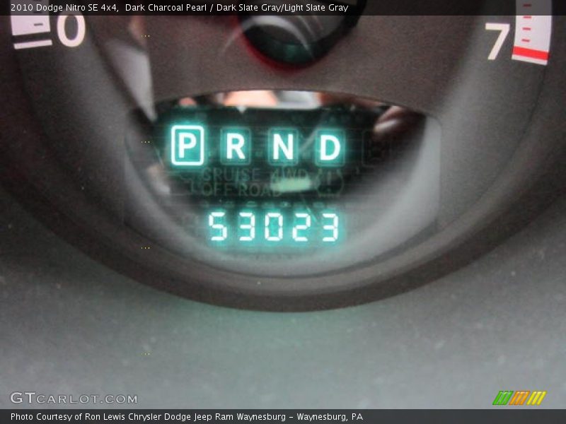 Dark Charcoal Pearl / Dark Slate Gray/Light Slate Gray 2010 Dodge Nitro SE 4x4