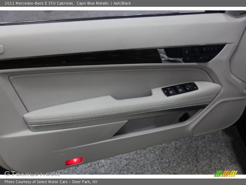 Door Panel of 2011 E 350 Cabriolet