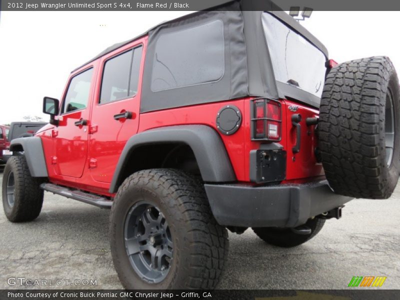 Flame Red / Black 2012 Jeep Wrangler Unlimited Sport S 4x4