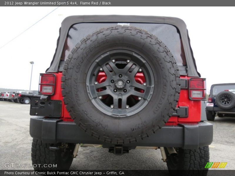 Flame Red / Black 2012 Jeep Wrangler Unlimited Sport S 4x4