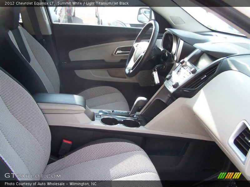 Summit White / Light Titanium/Jet Black 2012 Chevrolet Equinox LT
