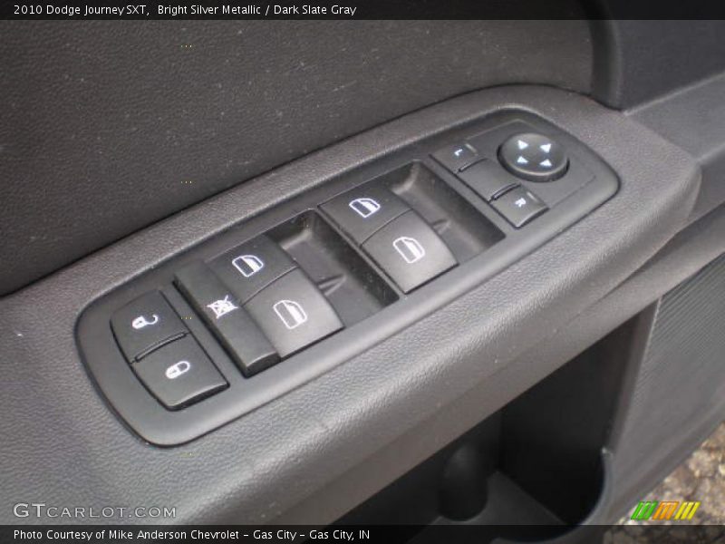 Bright Silver Metallic / Dark Slate Gray 2010 Dodge Journey SXT