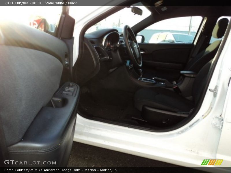 Stone White / Black 2011 Chrysler 200 LX