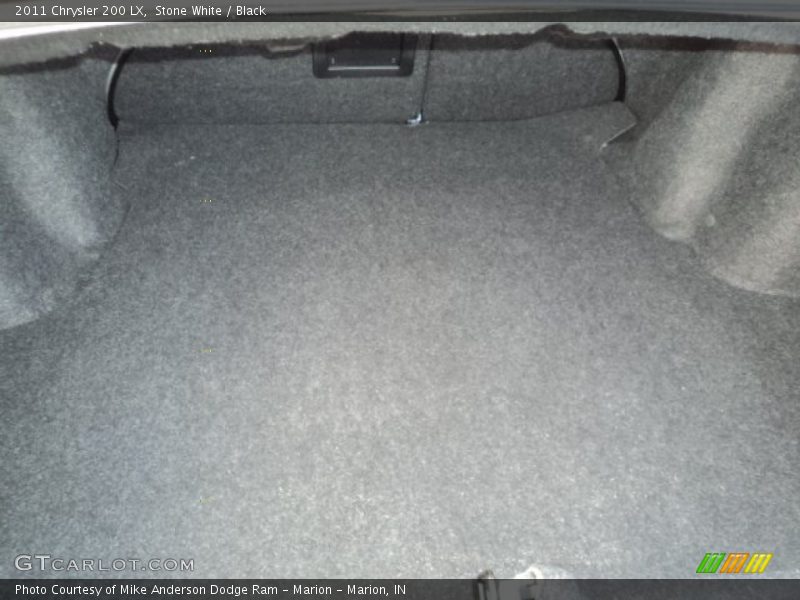 Stone White / Black 2011 Chrysler 200 LX