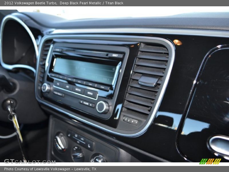 Deep Black Pearl Metallic / Titan Black 2012 Volkswagen Beetle Turbo