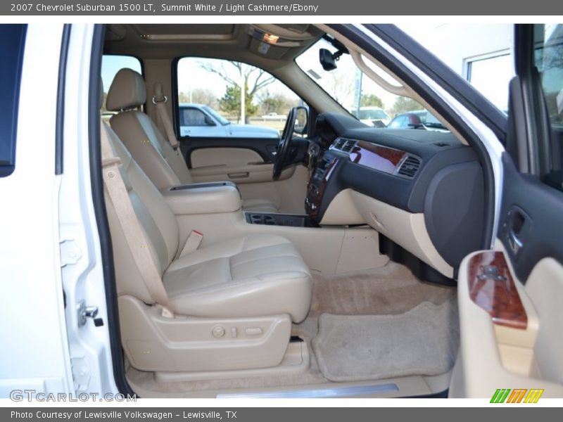 Summit White / Light Cashmere/Ebony 2007 Chevrolet Suburban 1500 LT