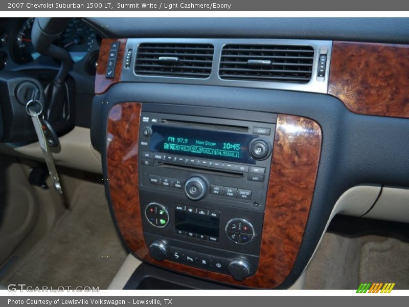Summit White / Light Cashmere/Ebony 2007 Chevrolet Suburban 1500 LT