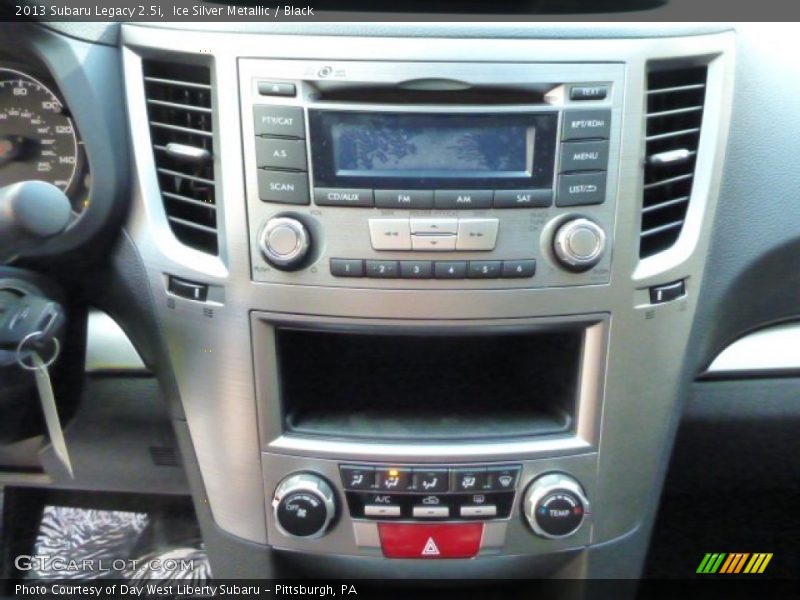 Ice Silver Metallic / Black 2013 Subaru Legacy 2.5i