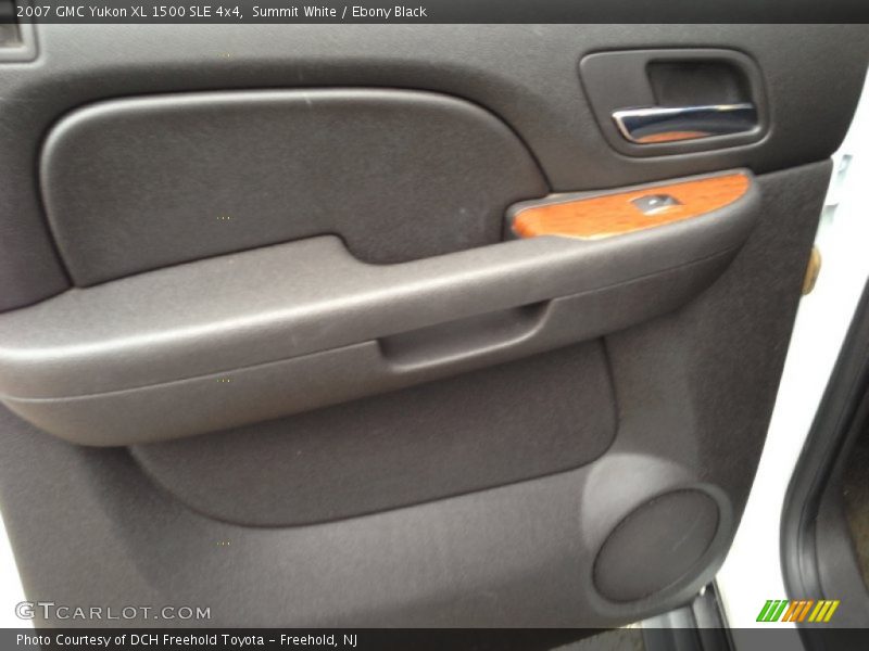 Summit White / Ebony Black 2007 GMC Yukon XL 1500 SLE 4x4
