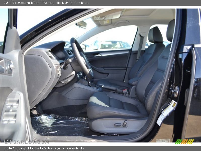 Black Uni / Titan Black 2013 Volkswagen Jetta TDI Sedan