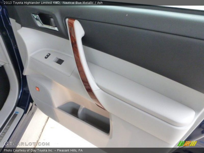 Nautical Blue Metallic / Ash 2013 Toyota Highlander Limited 4WD