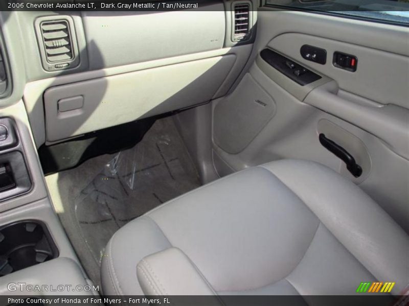 Dark Gray Metallic / Tan/Neutral 2006 Chevrolet Avalanche LT