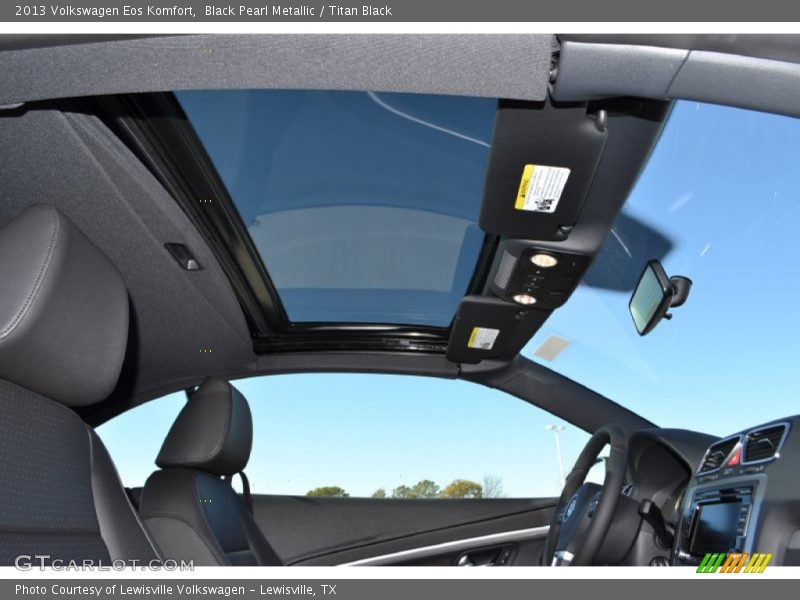 Black Pearl Metallic / Titan Black 2013 Volkswagen Eos Komfort