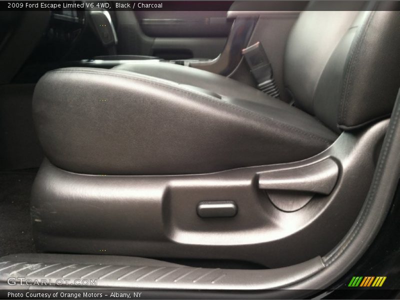 Black / Charcoal 2009 Ford Escape Limited V6 4WD