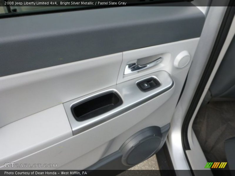 Bright Silver Metallic / Pastel Slate Gray 2008 Jeep Liberty Limited 4x4
