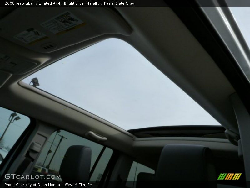 Bright Silver Metallic / Pastel Slate Gray 2008 Jeep Liberty Limited 4x4