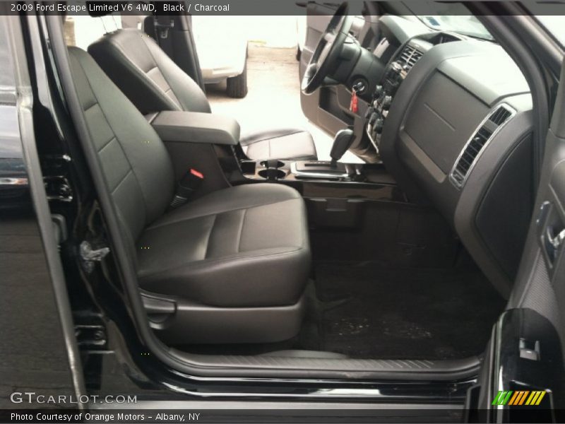 Black / Charcoal 2009 Ford Escape Limited V6 4WD