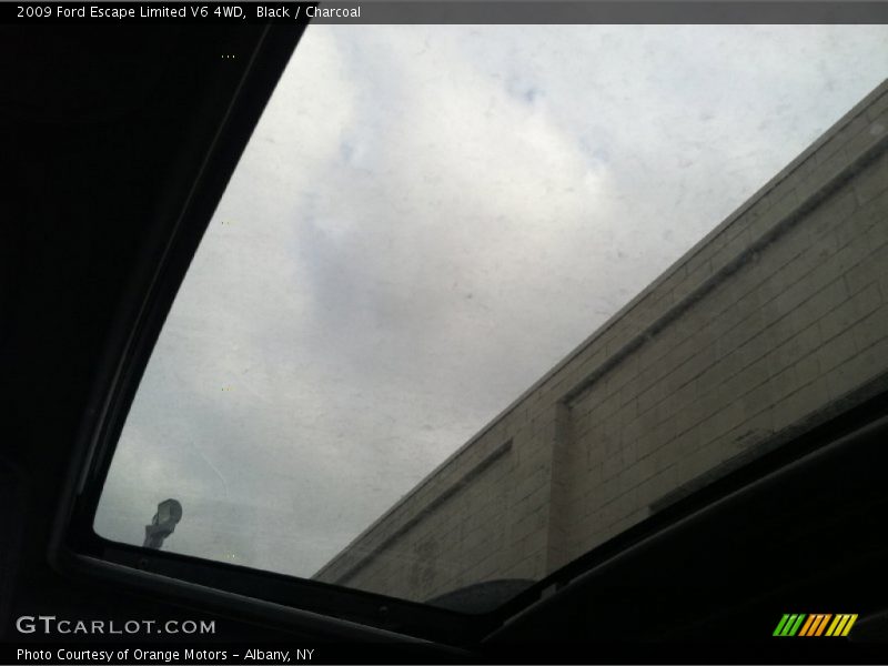 Black / Charcoal 2009 Ford Escape Limited V6 4WD