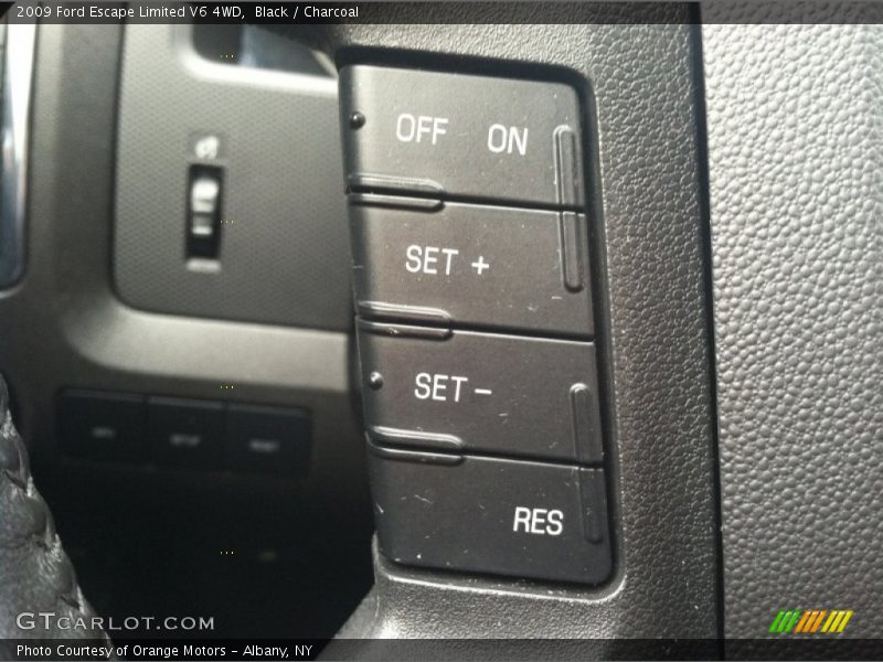 Black / Charcoal 2009 Ford Escape Limited V6 4WD
