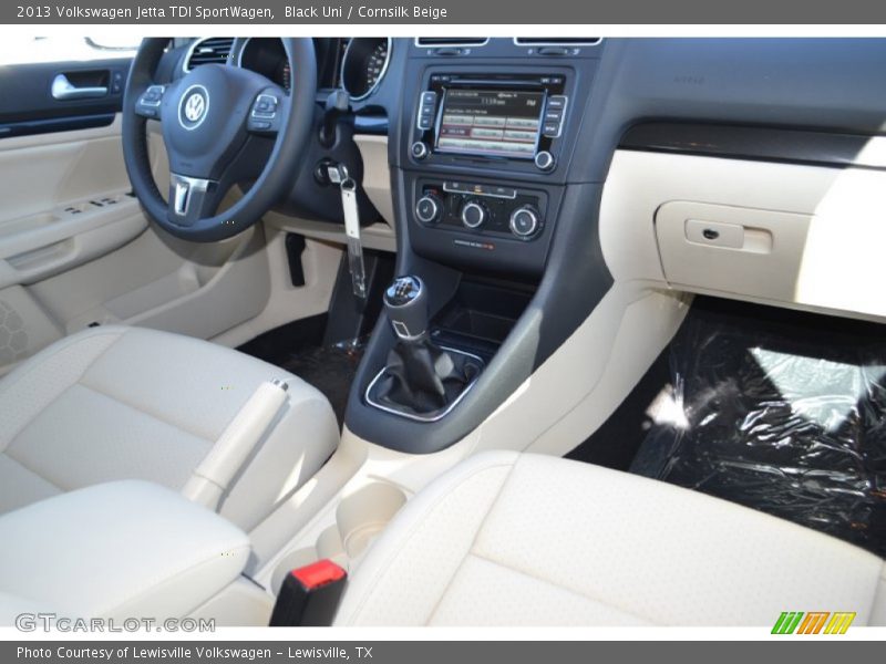 Black Uni / Cornsilk Beige 2013 Volkswagen Jetta TDI SportWagen
