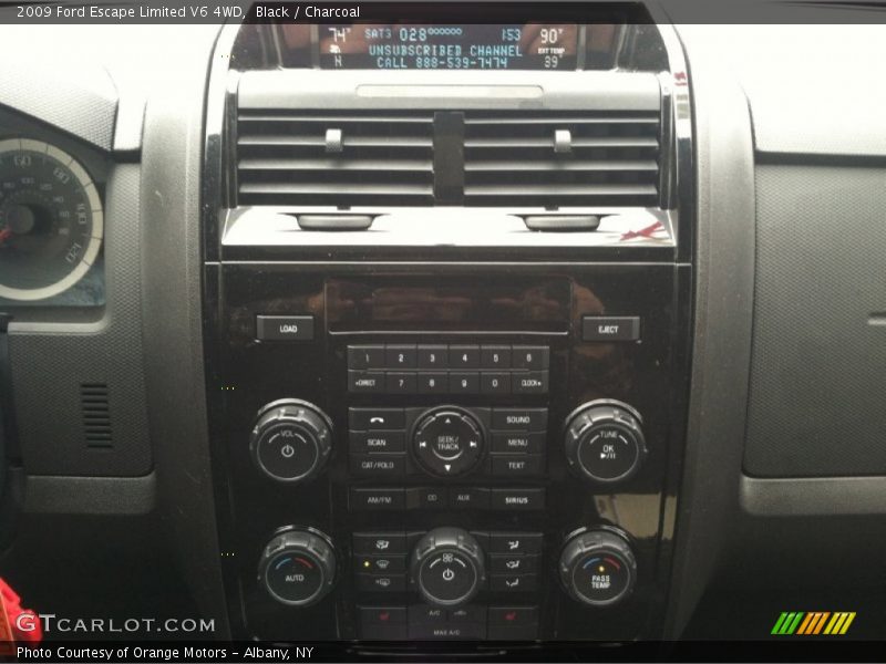 Black / Charcoal 2009 Ford Escape Limited V6 4WD