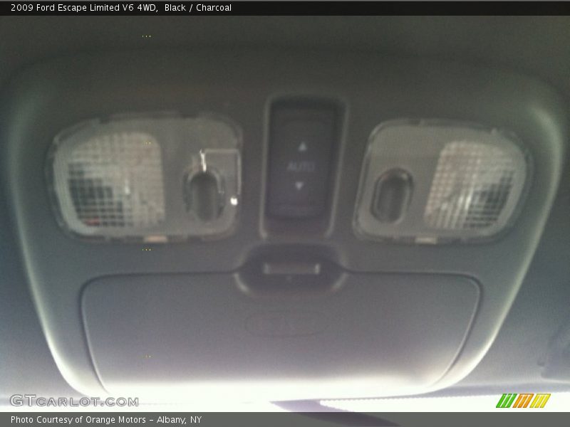 Black / Charcoal 2009 Ford Escape Limited V6 4WD