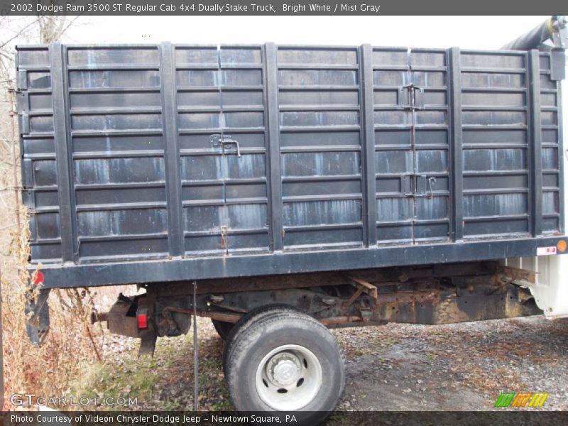 Bright White / Mist Gray 2002 Dodge Ram 3500 ST Regular Cab 4x4 Dually Stake Truck