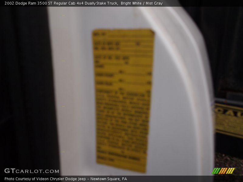 Bright White / Mist Gray 2002 Dodge Ram 3500 ST Regular Cab 4x4 Dually Stake Truck