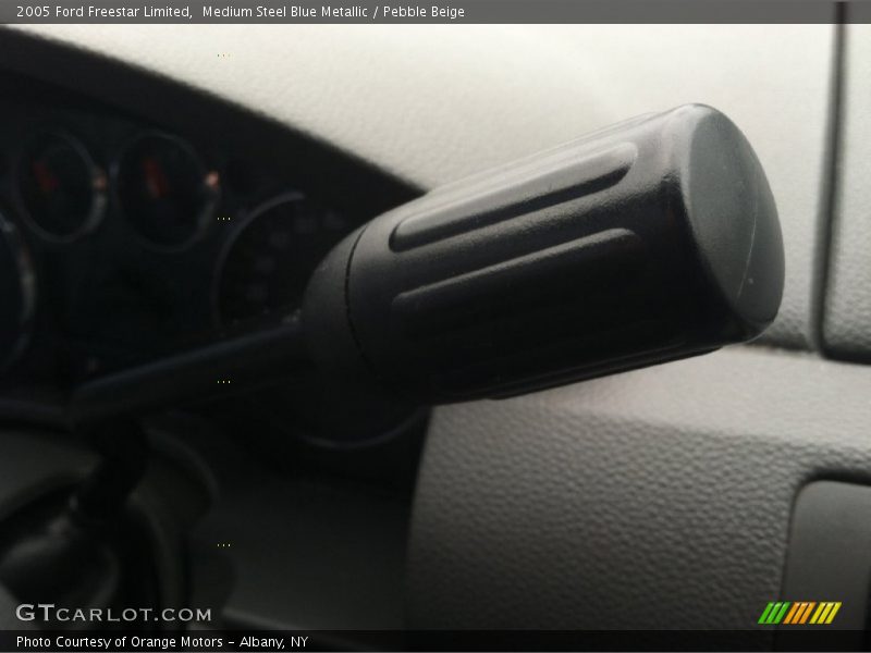 Medium Steel Blue Metallic / Pebble Beige 2005 Ford Freestar Limited