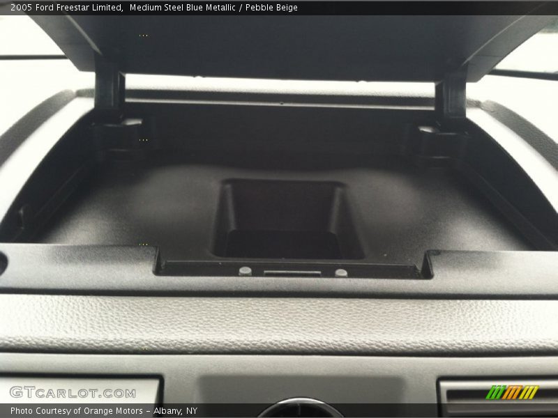 Medium Steel Blue Metallic / Pebble Beige 2005 Ford Freestar Limited