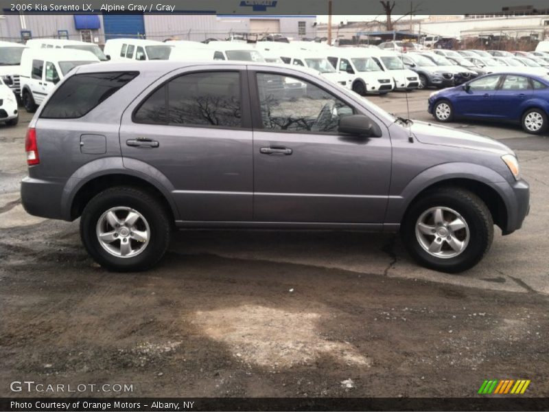 Alpine Gray / Gray 2006 Kia Sorento LX