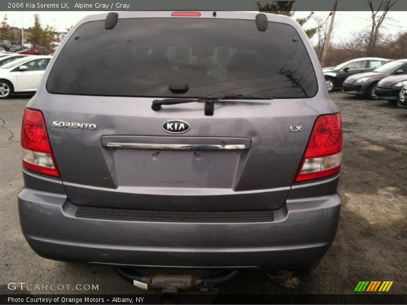 Alpine Gray / Gray 2006 Kia Sorento LX