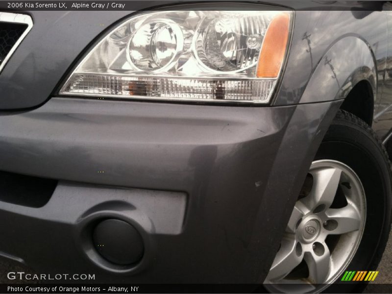 Alpine Gray / Gray 2006 Kia Sorento LX