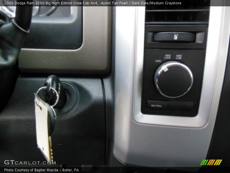 Austin Tan Pearl / Dark Slate/Medium Graystone 2009 Dodge Ram 1500 Big Horn Edition Crew Cab 4x4