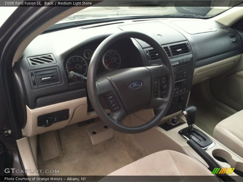 Medium Light Stone Interior - 2006 Fusion SE 
