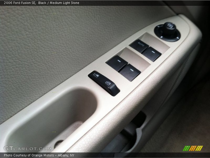 Controls of 2006 Fusion SE
