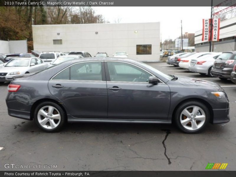Magnetic Gray Metallic / Dark Charcoal 2010 Toyota Camry SE