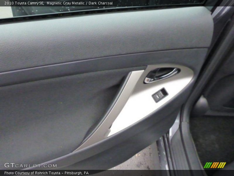 Magnetic Gray Metallic / Dark Charcoal 2010 Toyota Camry SE