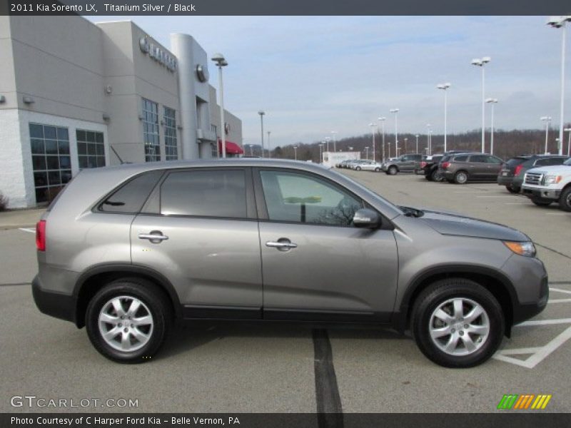 Titanium Silver / Black 2011 Kia Sorento LX