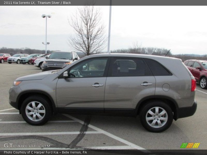 Titanium Silver / Black 2011 Kia Sorento LX