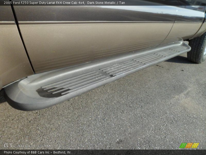 Dark Stone Metallic / Tan 2005 Ford F250 Super Duty Lariat FX4 Crew Cab 4x4