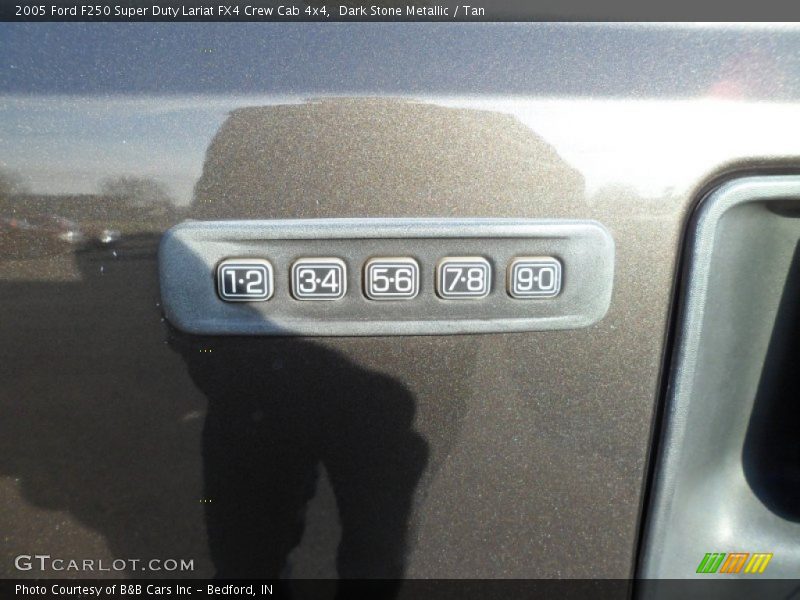 Dark Stone Metallic / Tan 2005 Ford F250 Super Duty Lariat FX4 Crew Cab 4x4