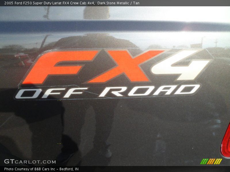 Dark Stone Metallic / Tan 2005 Ford F250 Super Duty Lariat FX4 Crew Cab 4x4
