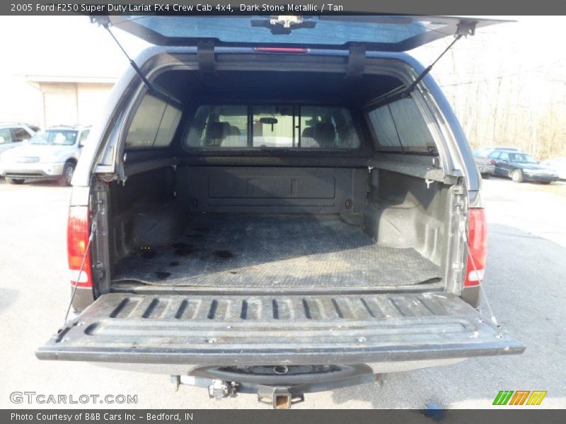 Dark Stone Metallic / Tan 2005 Ford F250 Super Duty Lariat FX4 Crew Cab 4x4